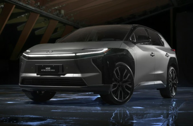 Toyota bZ4X chính thức ra mắt Đông Nam Á: Bước đi chiến lược trong cuộc đua SUV điện Toyota bZ4X chính thức ra mắt Đông Nam Á: Bước đi chiến lược trong cuộc đua SUV điện