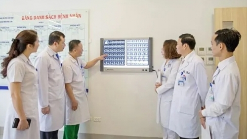 Từ “điểm cầu” chuyên môn đến dịch vụ gần dân