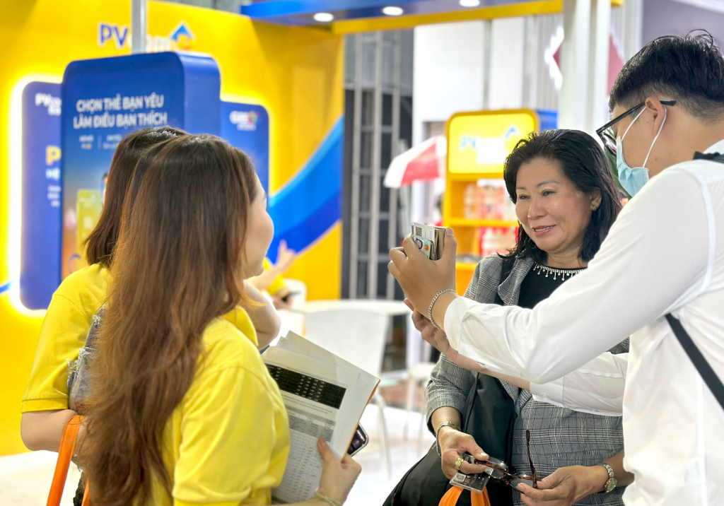 PVcomBank tập trung mở rộng các giải pháp ngân hàng số an toàn, hiệu quả