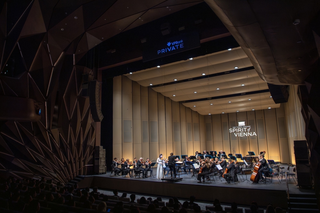 The Vienna Concert - Spirit of Vienna tại nhà hát Hồ Gươm