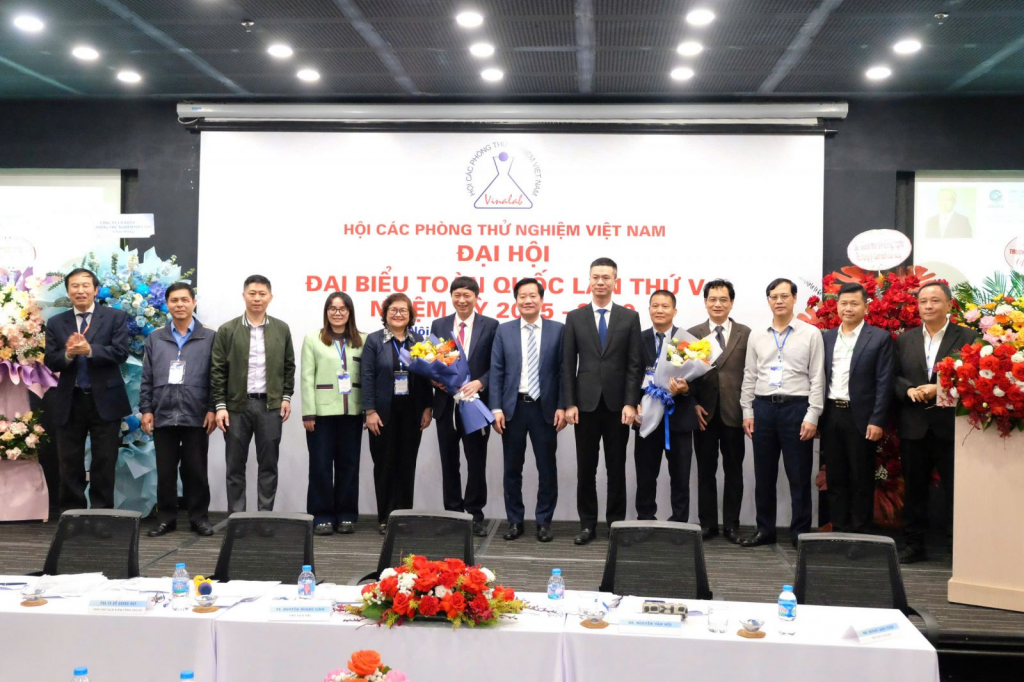 Ra mắt Ban Chấp hành, Ban Thường vụ khóa V, nhiệm kỳ 2025-2030.