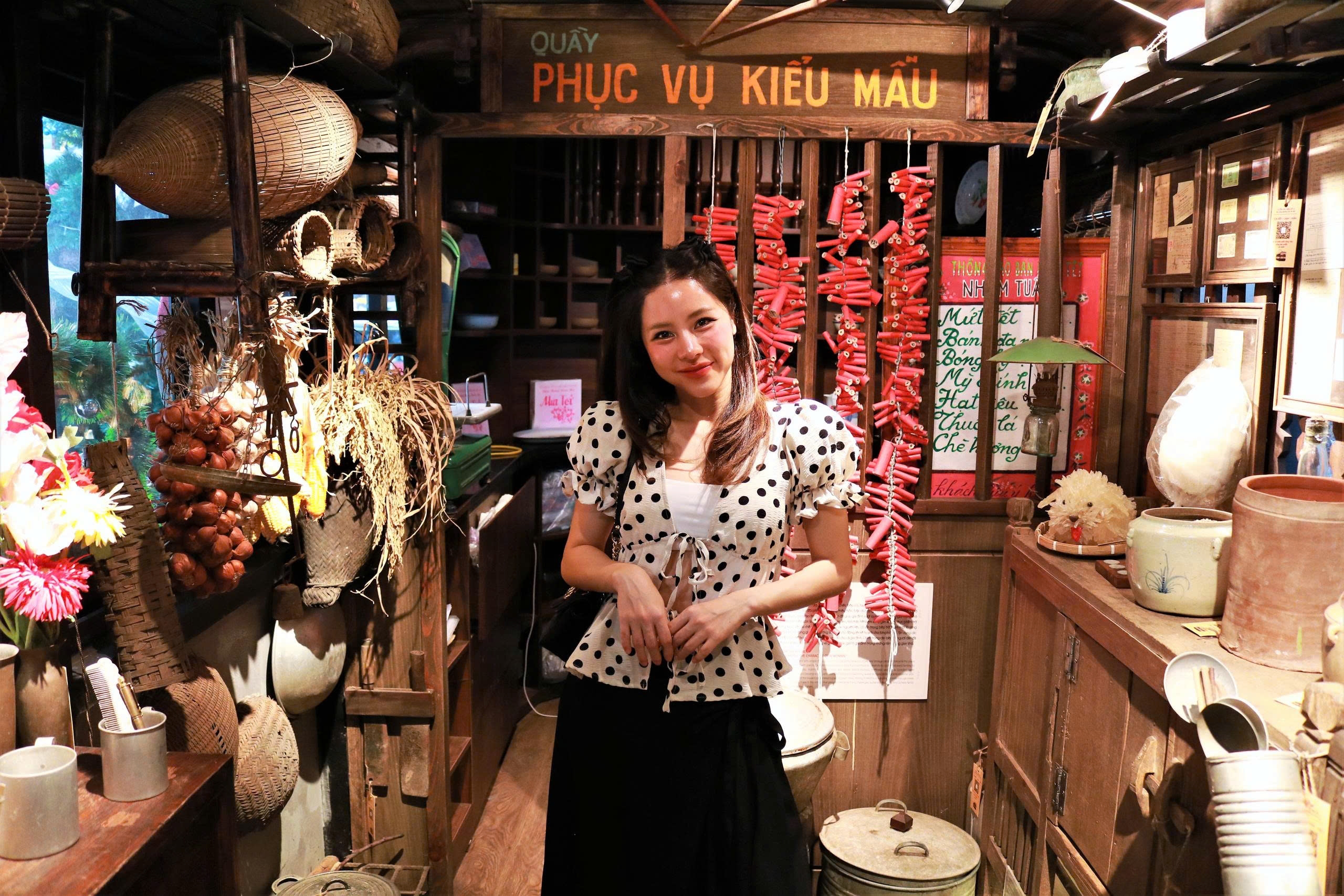 Giới trẻ Hà thành mê mẩn với không gian đón Giáng sinh 