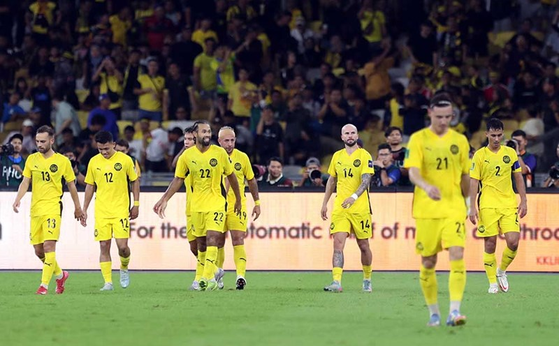 7 cầu thủ nhập tịch Malaysia tiếp tục phải nhận thêm án phạt nặng từ FIFA 7 cầu thủ nhập tịch Malaysia tiếp tục phải nhận thêm án phạt nặng từ FIFA