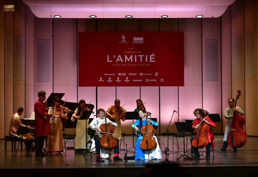 Đêm nhạc cello quốc tế thắp sáng tinh thần “Tình bạn” ở Hà Nội