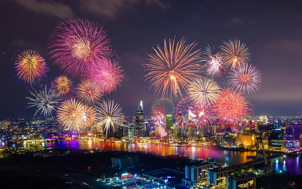 Đề xuất hoán đổi ngày làm việc để nghỉ Tết Dương lịch kéo dài 4 ngày. Ảnh minh họa