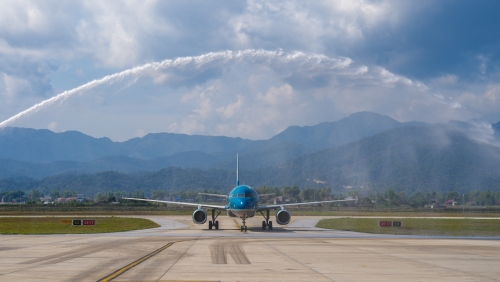 Toàn cảnh sân bay duy nhất tại Tây Bắc đã có chuyến bay thẳng tới TP Hồ Chí Minh