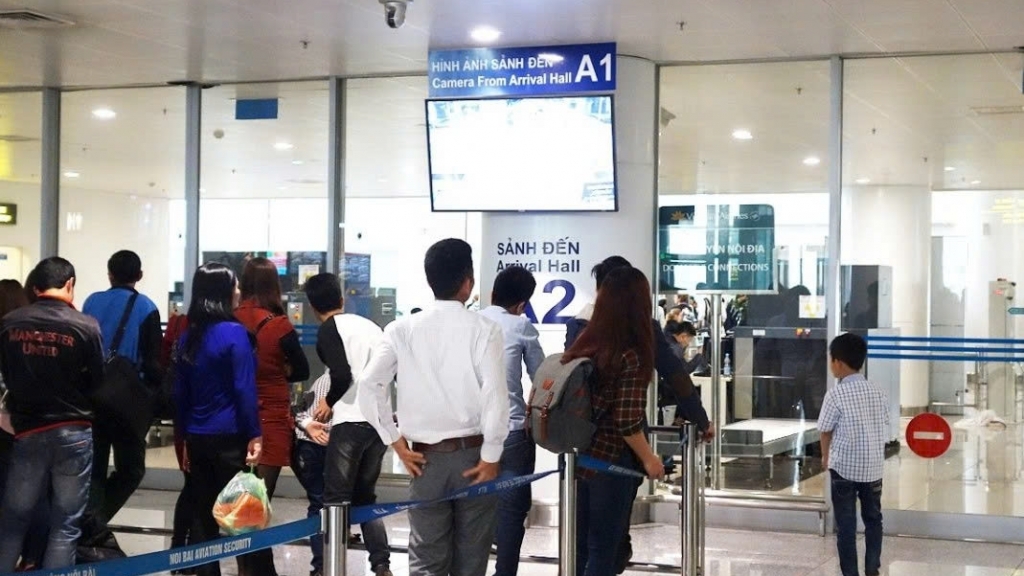 Thị trường vé máy bay Tết Bính Ngọ 2026 “nóng” dần, nhiều chặng sắp hết vé