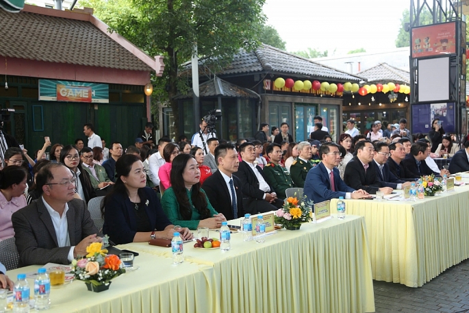 Lan toả văn hoá tuân thủ pháp luật từ Hà Nội tới các tỉnh, thành trên toàn quốc