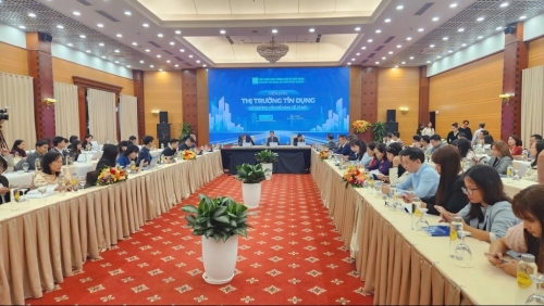 Không mở rộng tín dụng bằng mọi giá