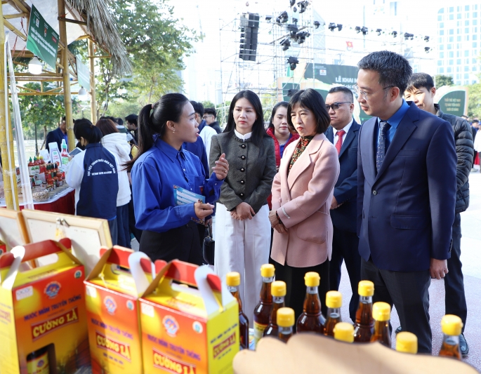 Khai mạc Triển lãm quảng bá các sản phẩm khởi nghiệp, thúc đẩy tiêu thụ sản phẩm của thanh niên