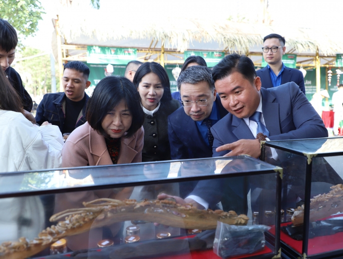 Khai mạc Triển lãm quảng bá các sản phẩm khởi nghiệp, thúc đẩy tiêu thụ sản phẩm của thanh niên