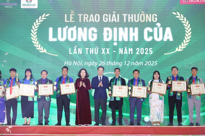 30 thanh niên nông thôn nhận Giải thưởng Lương Định Của năm 2025