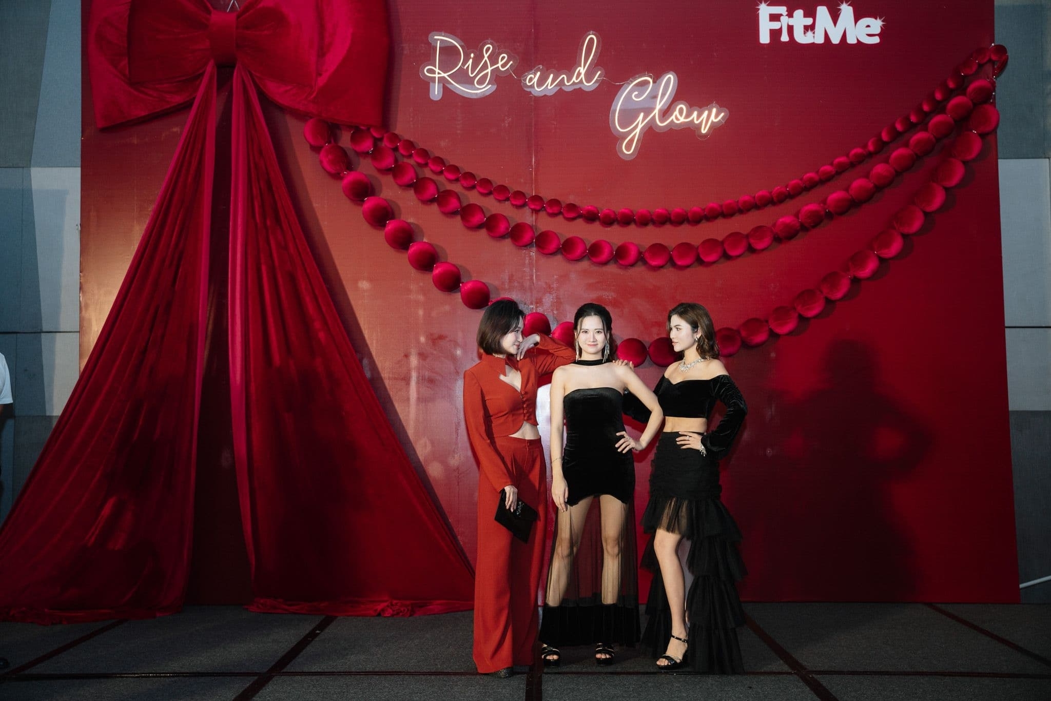 Khi phụ nữ bước lên sân khấu bằng sự tự tin