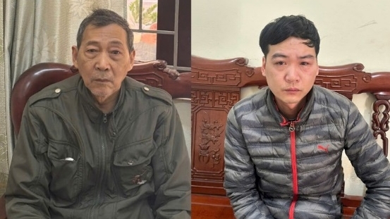 Tạm giữ hình sự 2 bố con trong vụ thả chó cắn hàng xóm ở Hà Nội