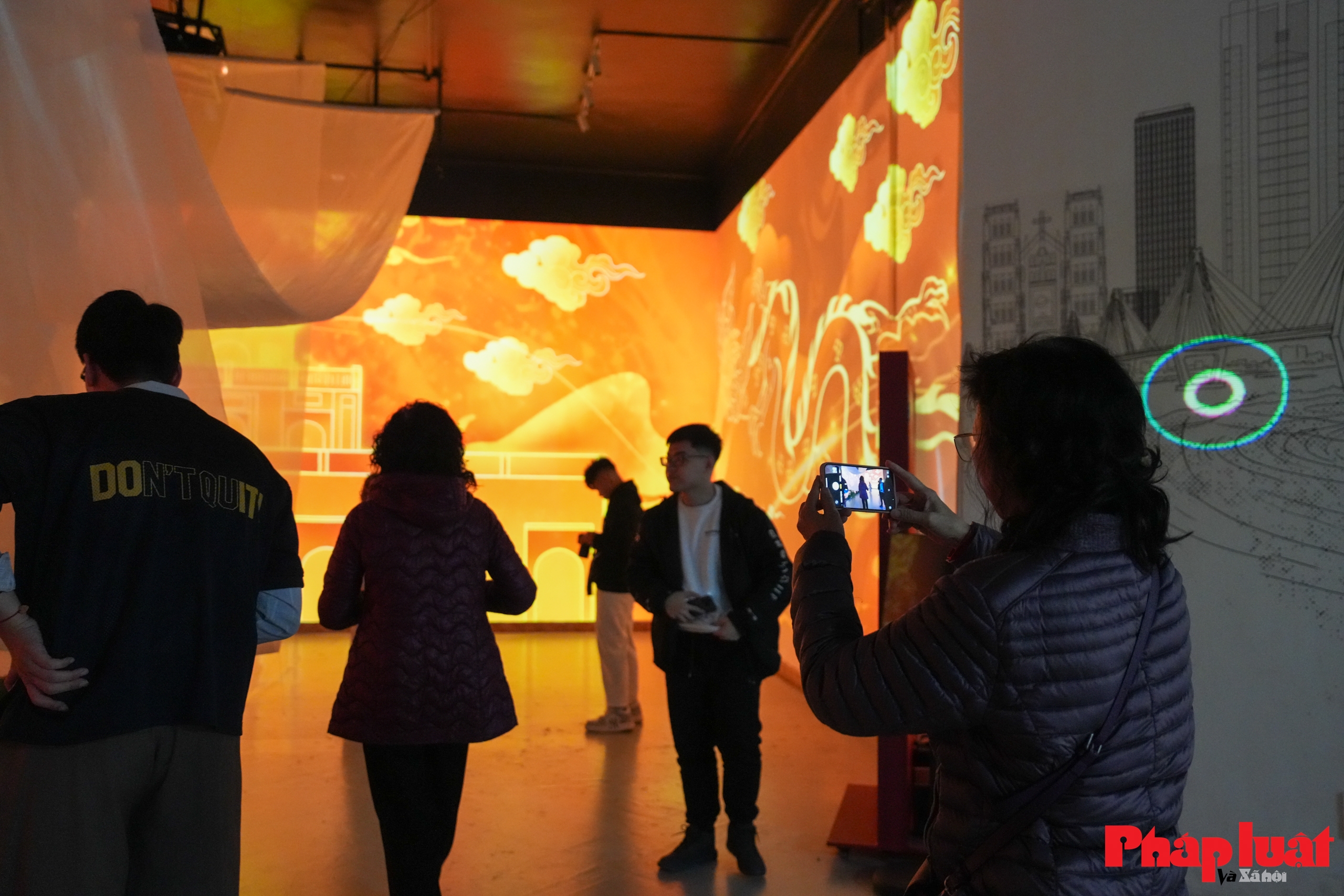 Hà Nội kể chuyện di sản bằng ánh sáng và công nghệ số