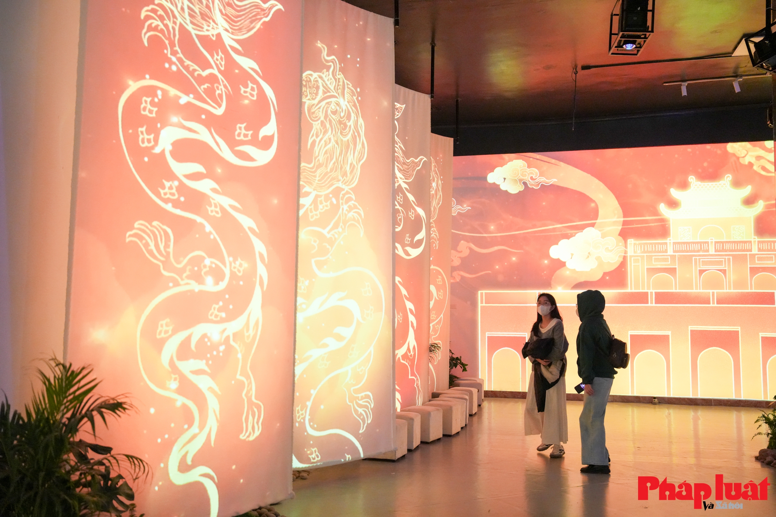 Hà Nội kể chuyện di sản bằng ánh sáng và công nghệ số