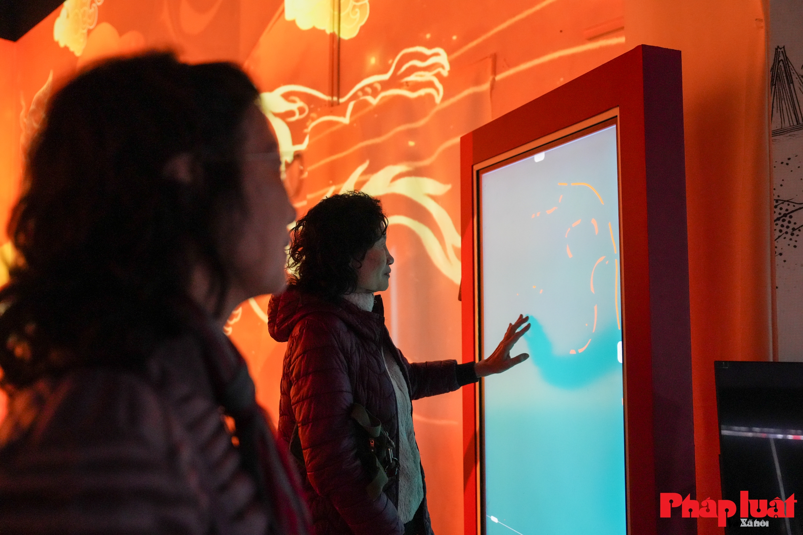 Hà Nội kể chuyện di sản bằng ánh sáng và công nghệ số