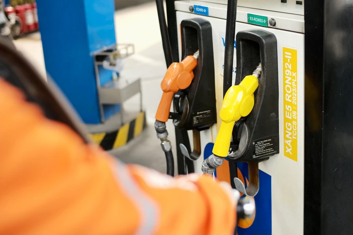 Giá xăng dầu hôm nay 29/12/2025: giá dầu thế giới có khả năng giảm