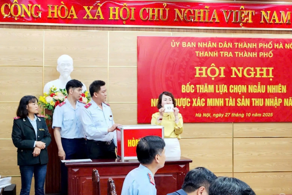 Hà Nội siết chặt kê khai, kiểm soát tài sản thu nhập của người có chức vụ năm 2025