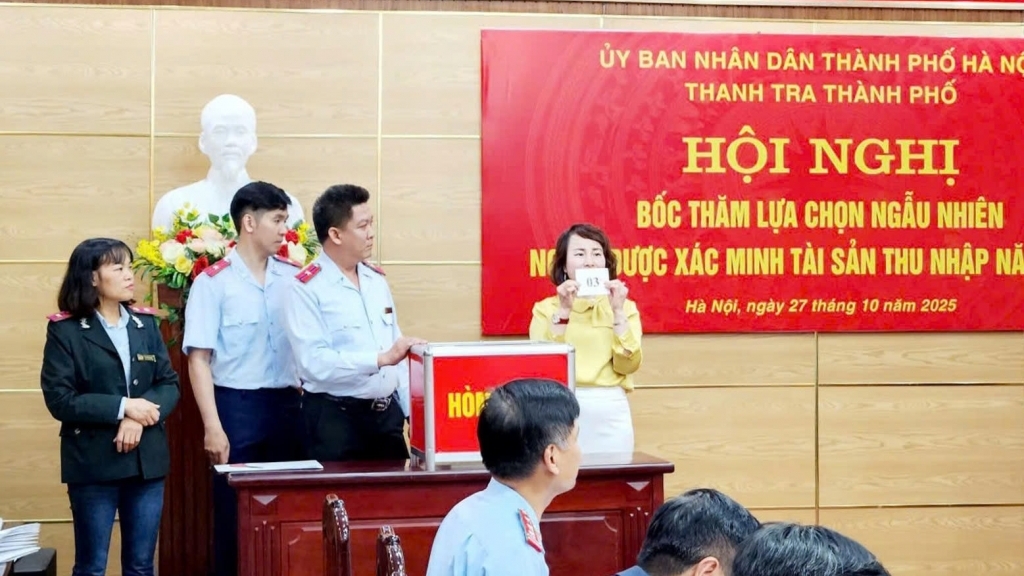 Hà Nội siết chặt kê khai, kiểm soát tài sản thu nhập của người có chức vụ năm 2025