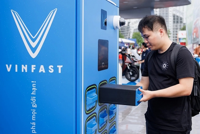 Cuộc đua tủ đổi pin định hình thị trường xe máy điện Việt Nam