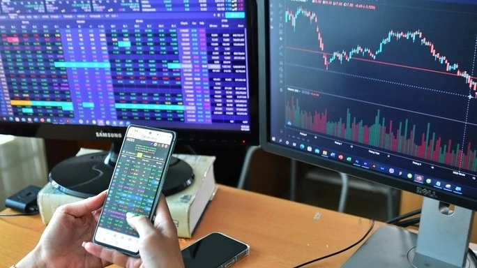 Thị trường chứng khoán ngày 31/12: VN-Index dừng ở mức 1.784,49 điểm