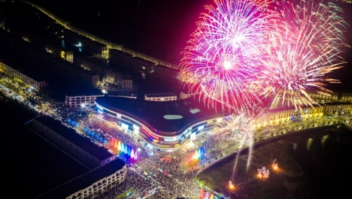 Đêm giao thừa rực rỡ trên bản đồ Việt Nam: “Thánh địa countdown họ Vin” vững vàng vị thế điểm đến quốc dân