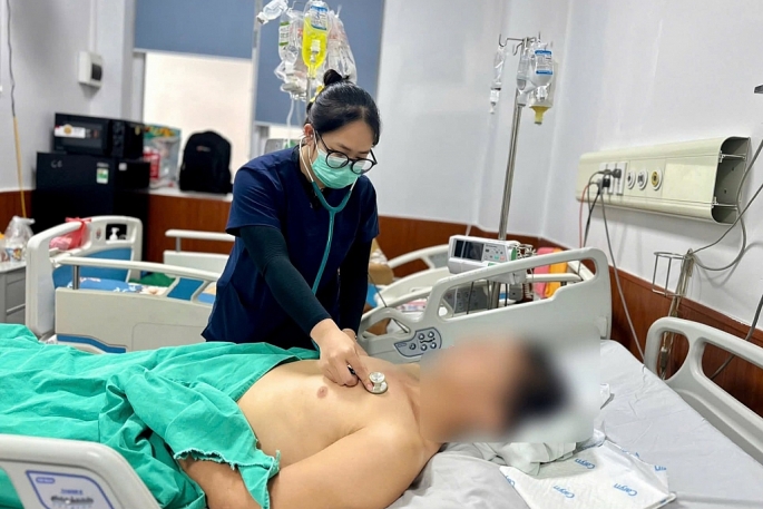 Đau xoang kéo dài, người đàn ông bất ngờ mắc nấm đen xâm lấn hiếm gặp