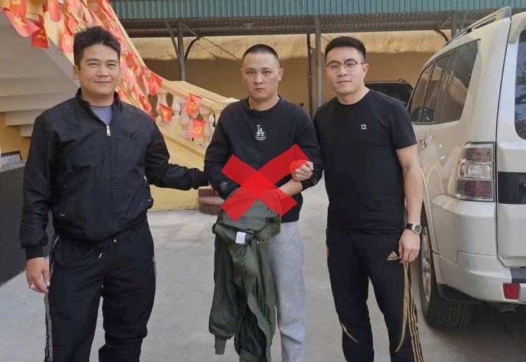 Đối tượng Yang Can Cheng (dấu x). Ảnh: CQCA