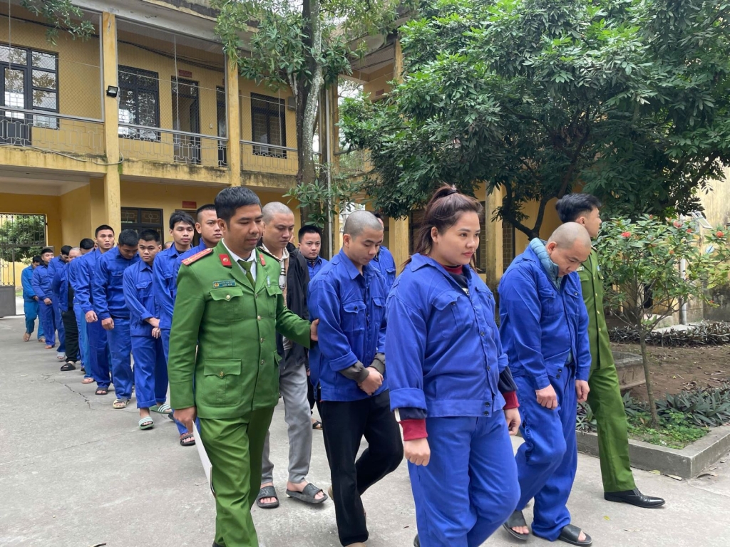 Các đối tượng trong vụ án. Ảnh: CQCA