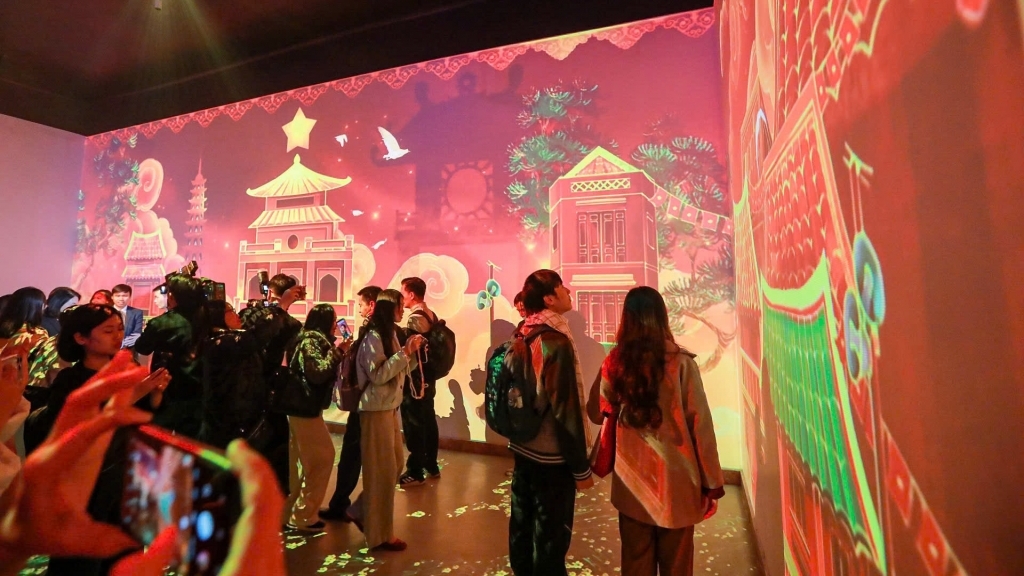 Định vị thương hiệu du lịch đêm Hà Nội