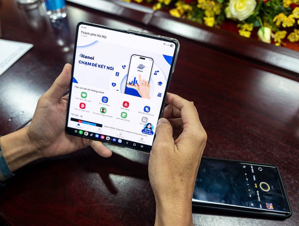 Công dân đã có thể xử phạt nguội qua ứng dụng iHanoi.