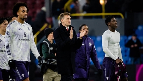 Thay tướng chưa đổi vận, Man Utd lại mất điểm ở Premier League