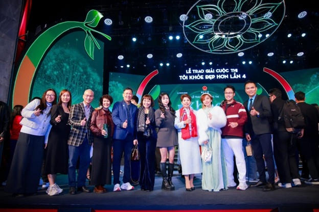 Trao giải Cuộc thi “Tôi khỏe đẹp hơn 2025”