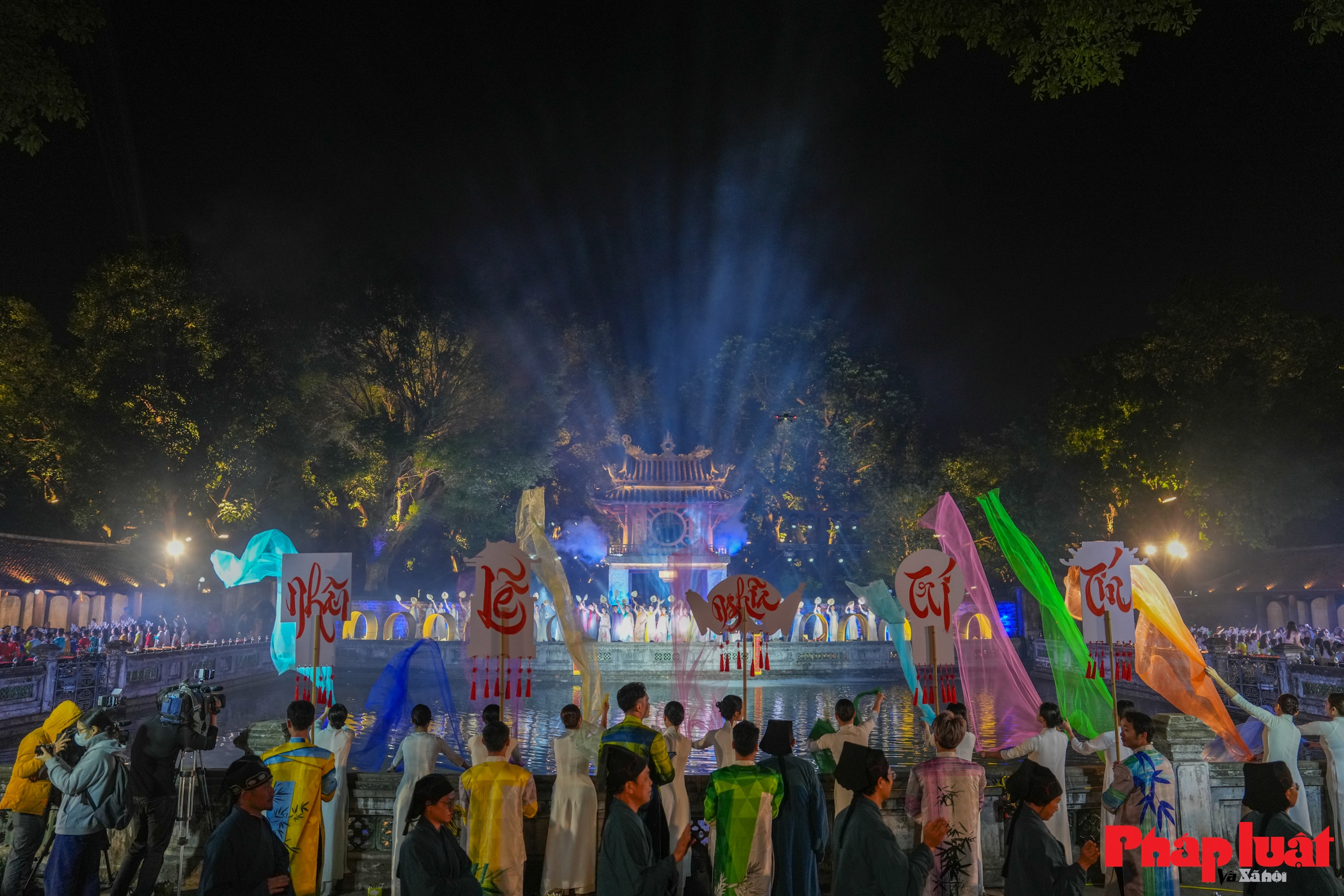 Cuộc đối thoại gần 1 thiên niên kỷ từ Văn Miếu đến thế hệ tương lai