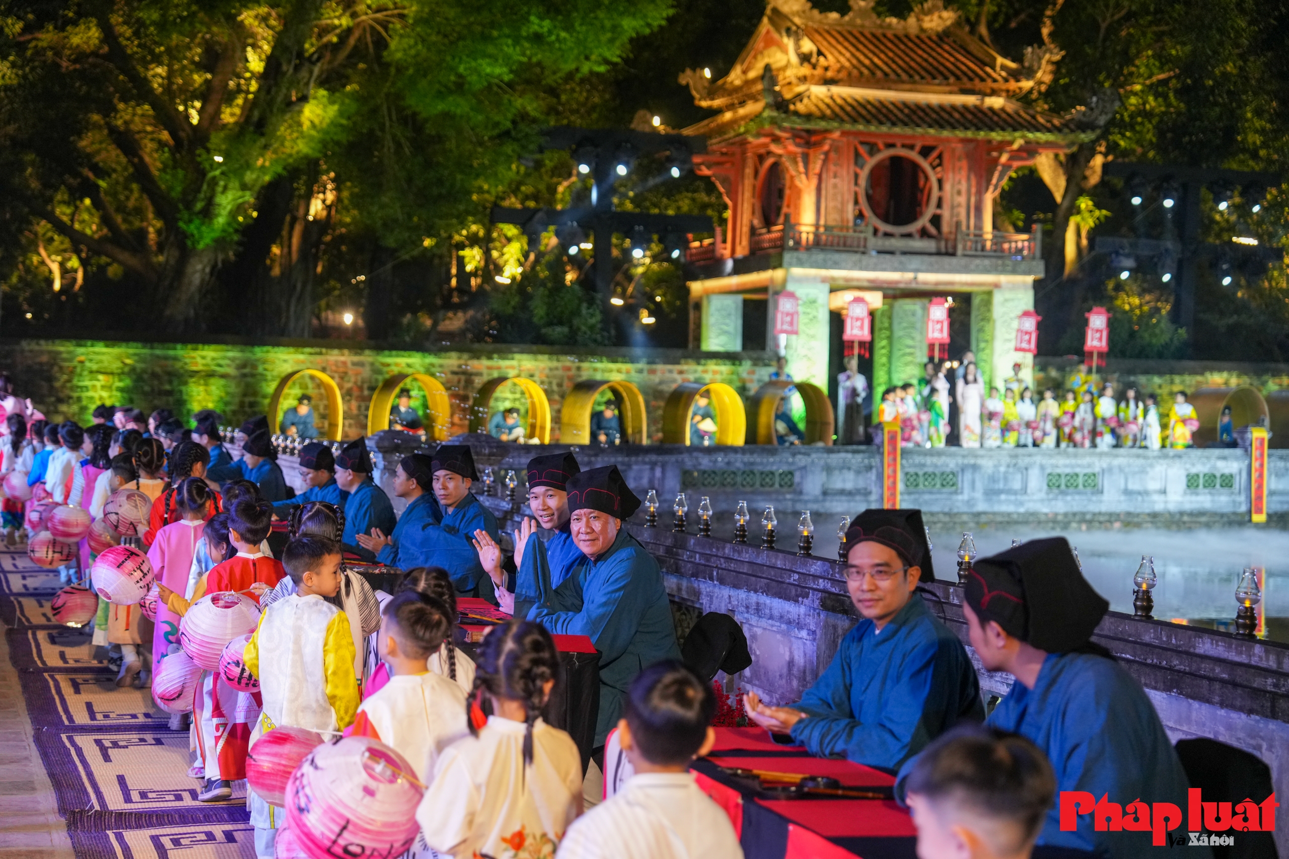 Cuộc đối thoại gần 1 thiên niên kỷ từ Văn Miếu đến thế hệ tương lai