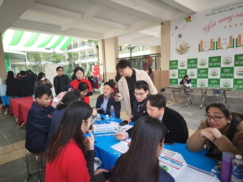 Trường Đại học Khoa học Tự nhiên bỏ 11 tổ hợp trong mùa tuyển sinh năm 2026