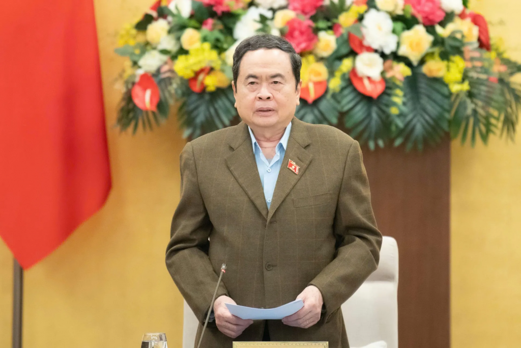 Chủ tịch Quốc hội Trần Thanh Mẫn phát biểu bế mạc phiên họp thứ 53 Ủy ban Thường vụ Quốc hội. Ảnh: Quochoi.vn