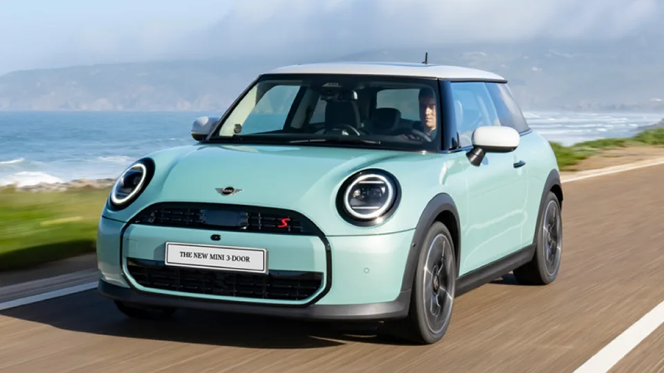 Cập nhật bảng giá ô tô Mini mới nhất tháng 1/2026