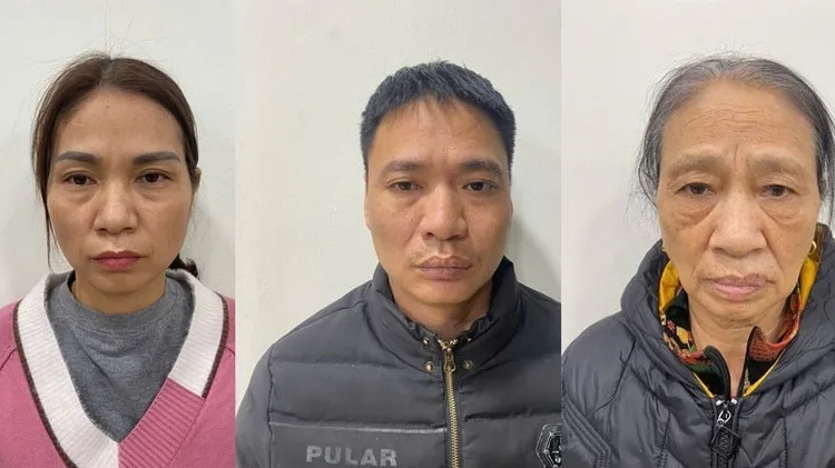 Chế tài xử lý vụ lừa bán thuốc Nam “rởm” ở khu vực bệnh viện