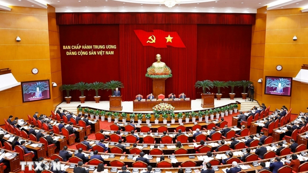 Dấu ấn nhiệm kỳ Đại hội XIII: Từ bản lĩnh vượt khó đến khát vọng vươn mình trong kỷ nguyên mới