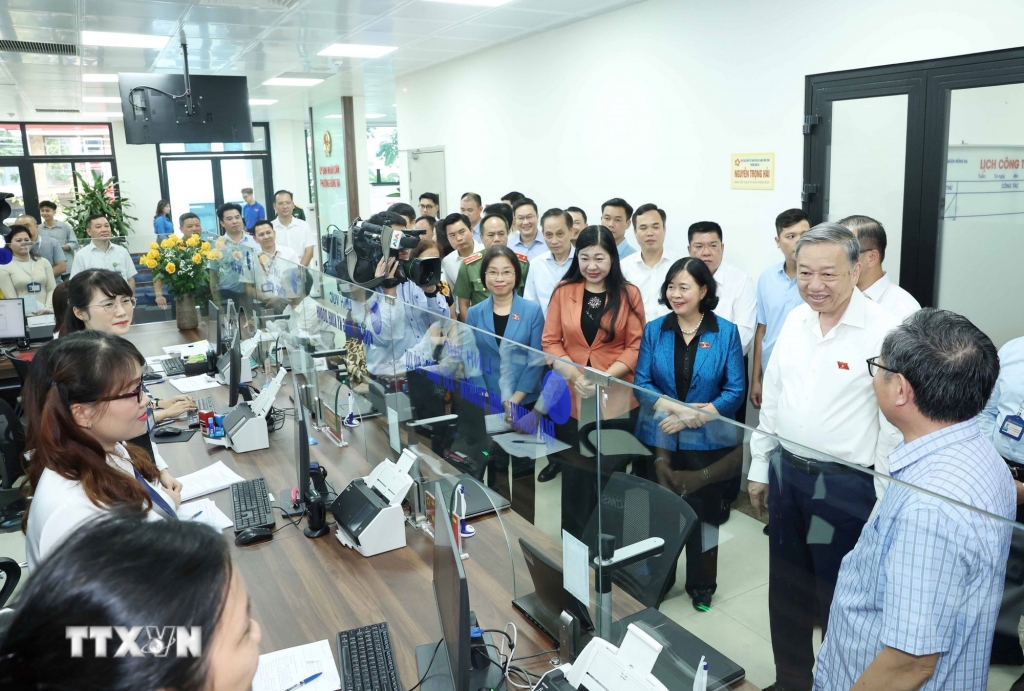 Dấu ấn nhiệm kỳ Đại hội XIII: Từ bản lĩnh vượt khó đến khát vọng vươn mình trong kỷ nguyên mới