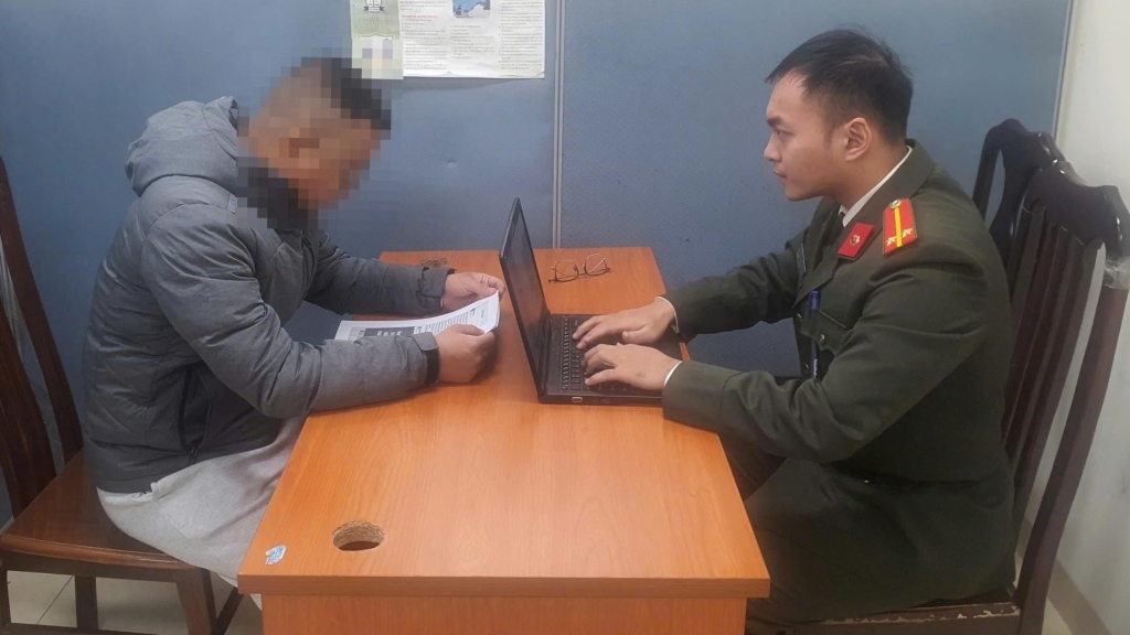 Xử phạt người đăng tải thông tin sai sự thật về công tác nhân sự lãnh đạo Đảng