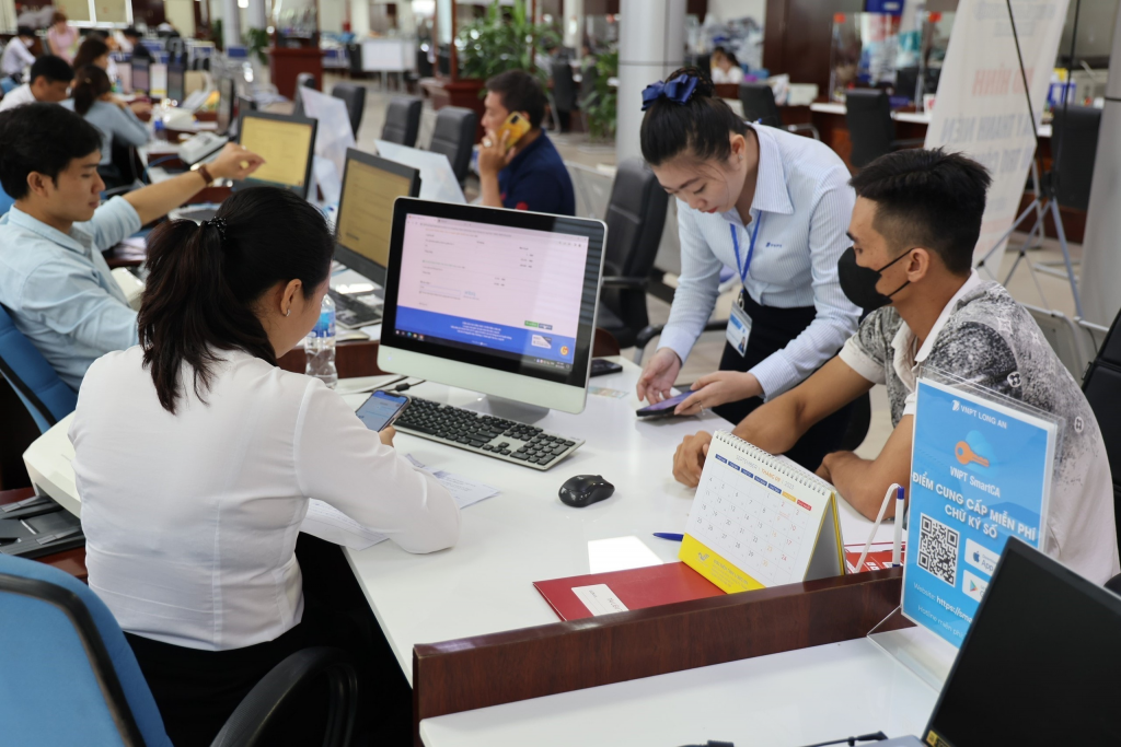 Hỗ trợ pháp lý liên ngành cho doanh nghiệp nhỏ và vừa, hộ kinh doanh. Ảnh: PV