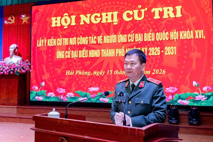 Thiếu tướng Bùi Quang Bình Giám đốc Công an TP Hải Phòng phát biểu tại hội nghị