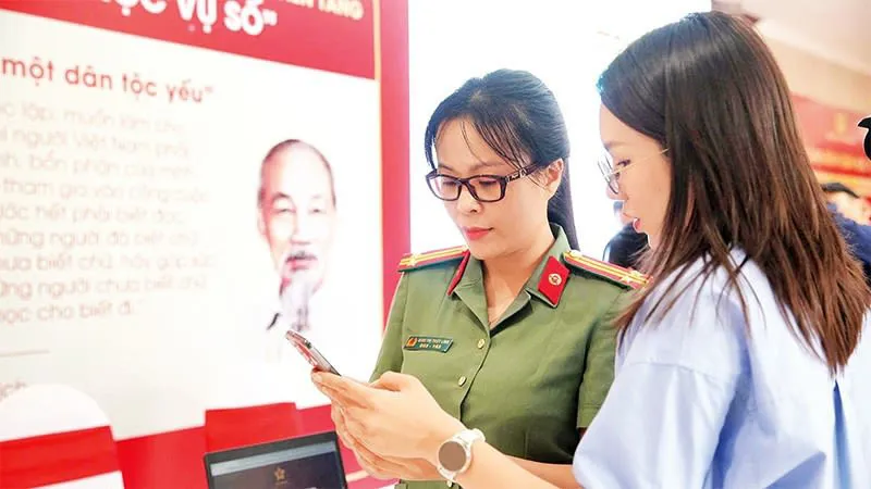 Lực lượng Công an nhân dân đẩy mạnh triển khai giải pháp công nghệ, nhất là ứng dụng trí tuệ nhân tạo (AI) trong quản lý, điều hành và bảo đảm trật tự an toàn xã hội.