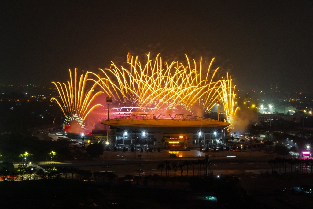 Sơ duyệt pháo hoa nghệ thuật quy mô lớn: Vừa hé lộ đã “đốn tim” người đân Thủ đô