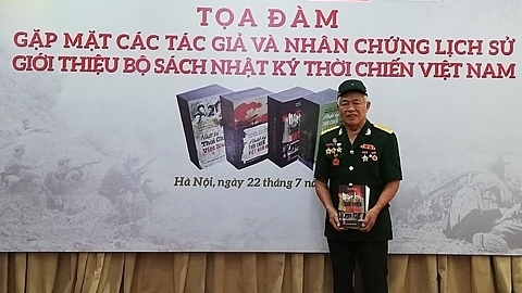 Tiếp tục cống hiến vì Đảng, vì dân, xứng đáng với danh hiệu cao quý Bộ đội Cụ Hồ