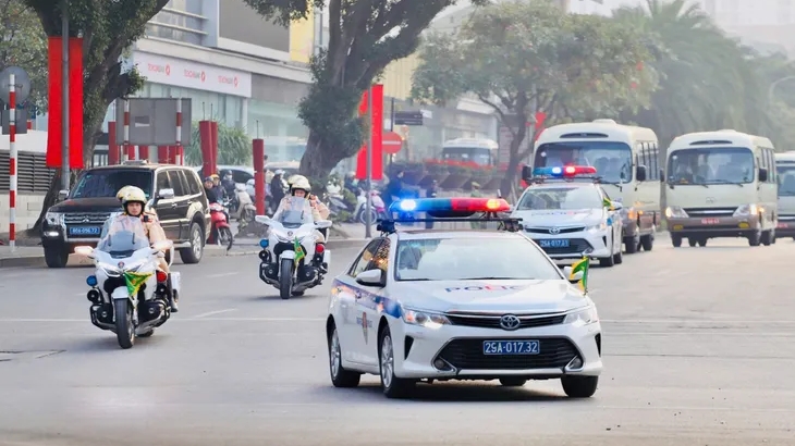 Điều chỉnh phân luồng giao thông và tổ chức hướng đi cho các phương tiện phục vụ Đại hội XIV của Đảng