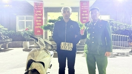 Bắt đối tượng trộm cắp xe máy ở Hà Nội